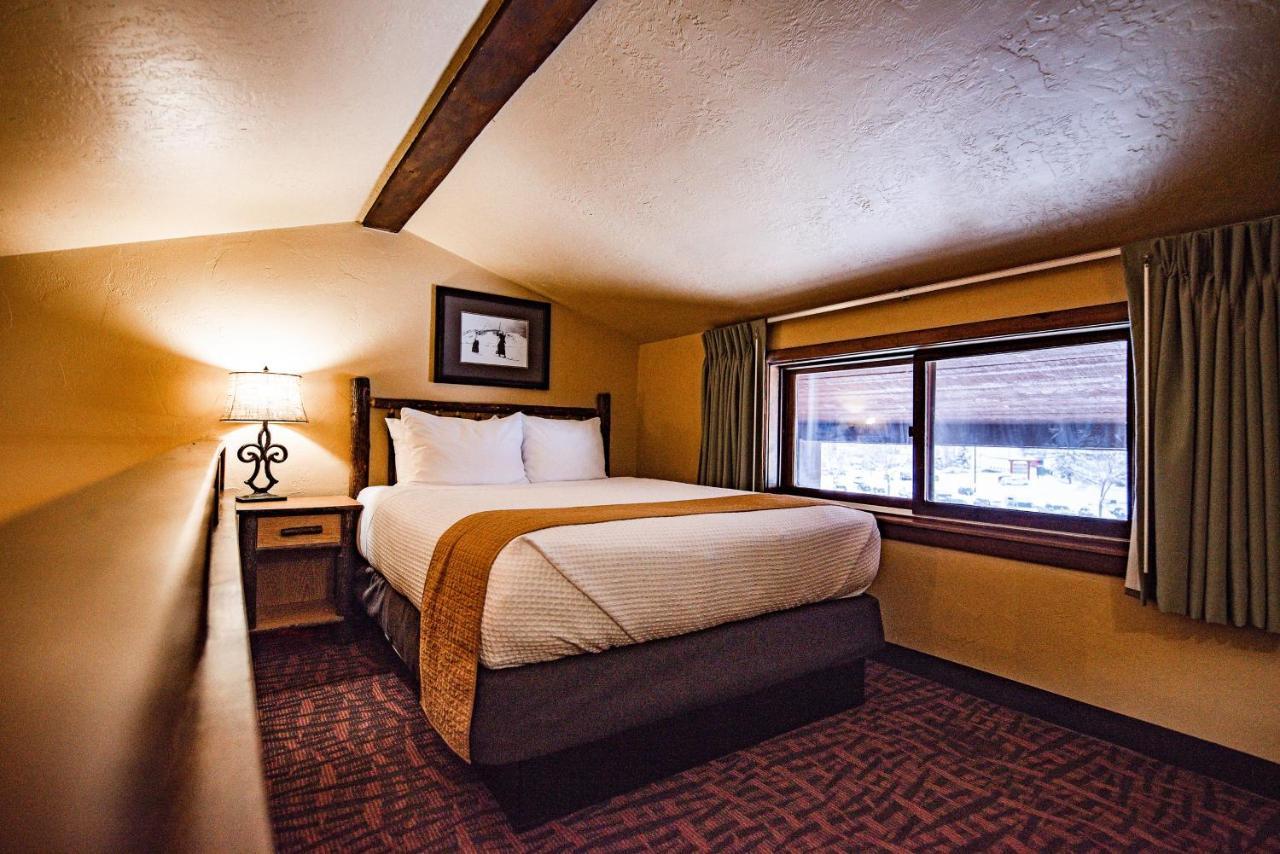 Elk Country Inn Джексон Экстерьер фото